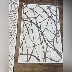 Ruggable Rug Cover (3’x2.5’) Nina Takesh Marion Camel & Ivory (like new)